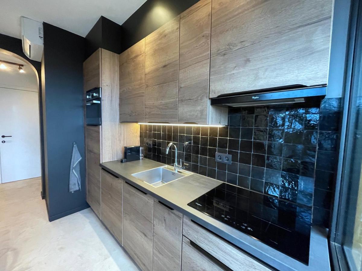 3 Room Luxury Design Apartment With Airconditioning, Close To Gent St-Pieters Station Exterior foto