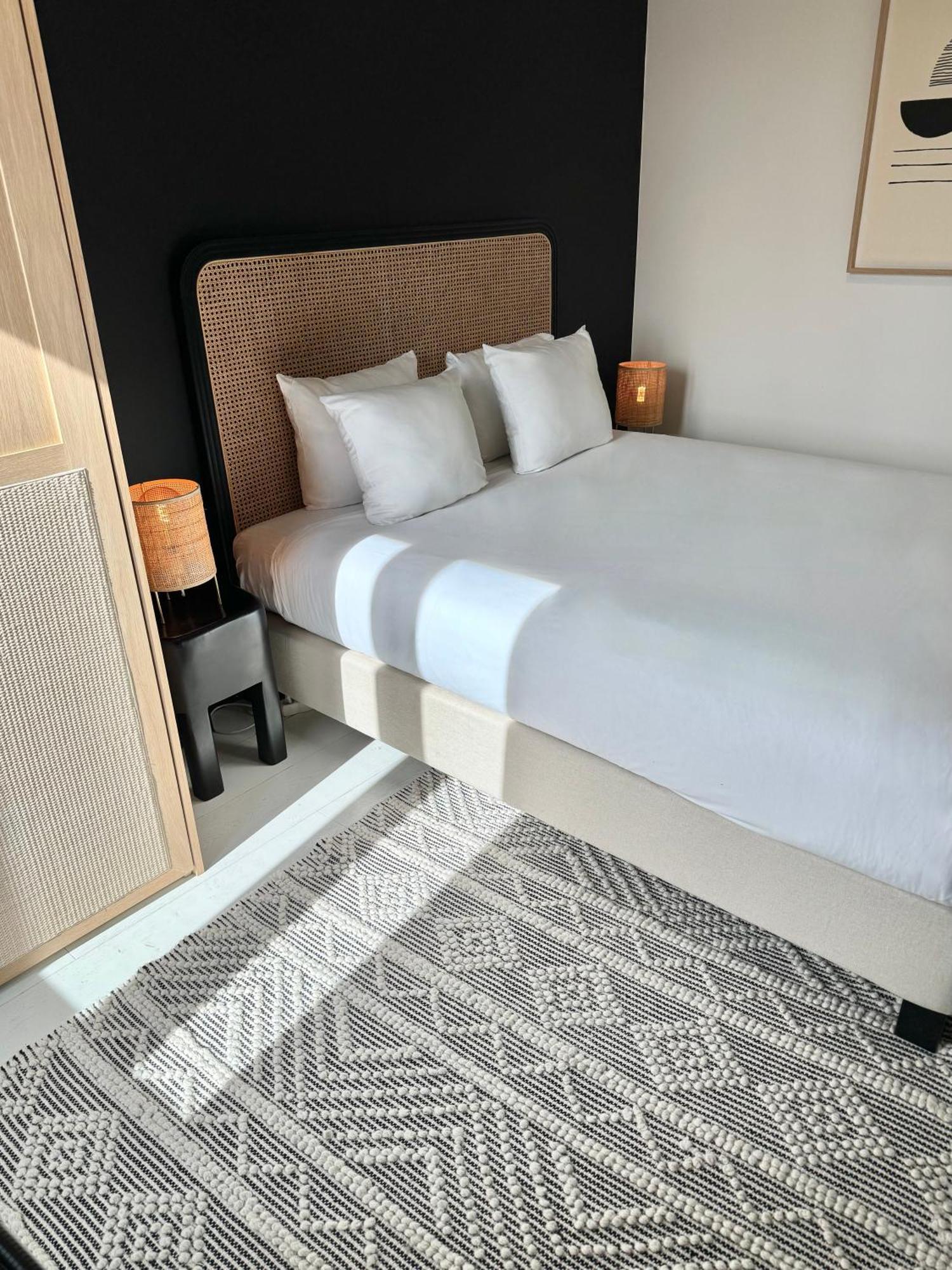 3 Room Luxury Design Apartment With Airconditioning, Close To Gent St-Pieters Station Exterior foto